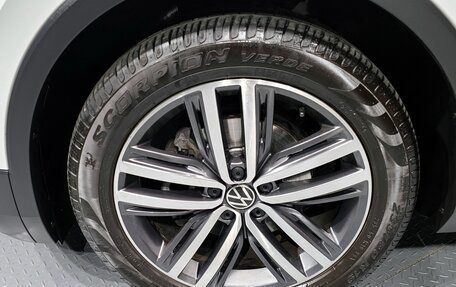 Volkswagen Tiguan II, 2023 год, 3 482 000 рублей, 20 фотография
