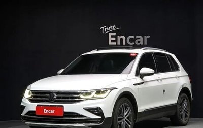 Volkswagen Tiguan II, 2022 год, 3 058 000 рублей, 1 фотография