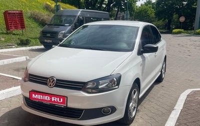 Volkswagen Polo VI (EU Market), 2014 год, 860 000 рублей, 1 фотография