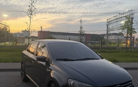 Volkswagen Polo VI (EU Market), 2018 год, 810 000 рублей, 2 фотография
