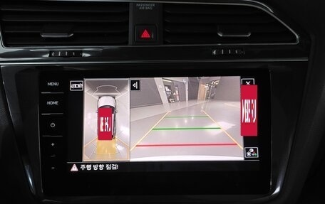 Volkswagen Tiguan II, 2023 год, 3 211 000 рублей, 12 фотография