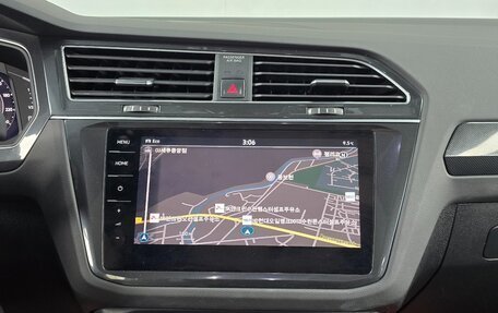 Volkswagen Tiguan II, 2022 год, 3 058 000 рублей, 10 фотография