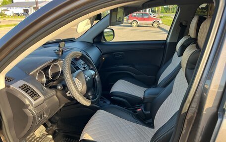 Mitsubishi Outlander III рестайлинг 3, 2012 год, 1 300 000 рублей, 6 фотография
