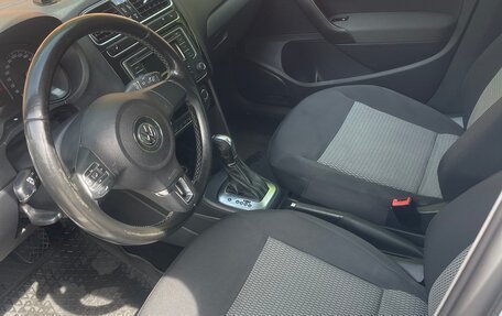 Volkswagen Polo VI (EU Market), 2014 год, 860 000 рублей, 5 фотография