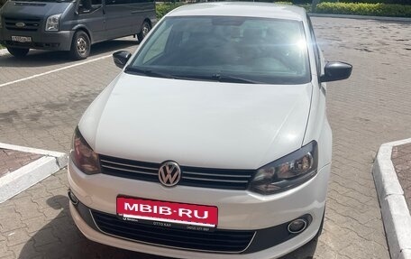 Volkswagen Polo VI (EU Market), 2014 год, 860 000 рублей, 2 фотография
