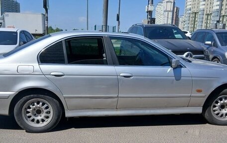 BMW 5 серия, 2002 год, 350 000 рублей, 4 фотография