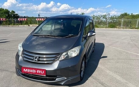 Honda Freed I, 2010 год, 950 000 рублей, 1 фотография