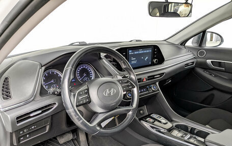 Hyundai Sonata VIII, 2020 год, 2 050 000 рублей, 16 фотография