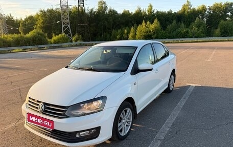 Volkswagen Polo VI (EU Market), 2015 год, 1 060 000 рублей, 6 фотография