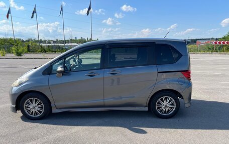 Honda Freed I, 2010 год, 950 000 рублей, 4 фотография