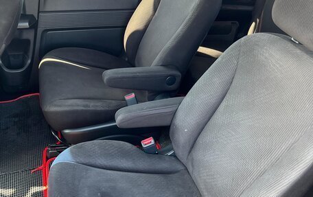 Honda Freed I, 2010 год, 950 000 рублей, 11 фотография