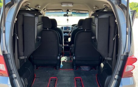 Honda Freed I, 2010 год, 950 000 рублей, 10 фотография