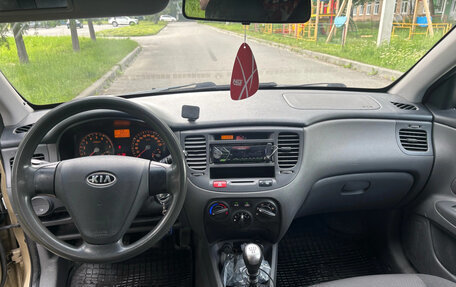 KIA Rio II, 2007 год, 390 000 рублей, 9 фотография
