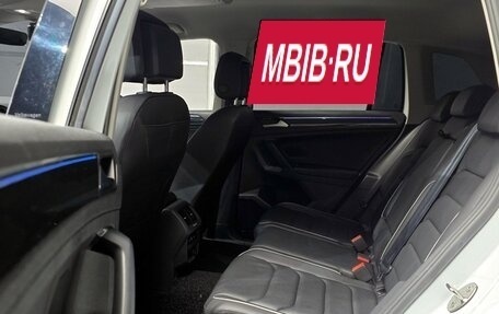 Volkswagen Tiguan II, 2022 год, 2 802 000 рублей, 6 фотография