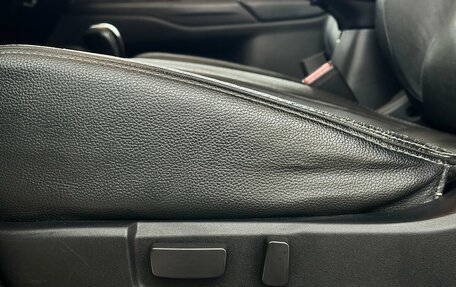 Mitsubishi Outlander III рестайлинг 3, 2014 год, 1 350 000 рублей, 9 фотография