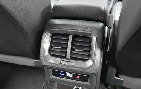 Volkswagen Tiguan II, 2022 год, 2 560 000 рублей, 14 фотография