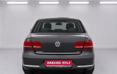 Volkswagen Passat B7, 2011 год, 1 100 000 рублей, 3 фотография