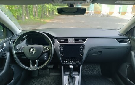 Skoda Octavia, 2018 год, 1 980 000 рублей, 8 фотография
