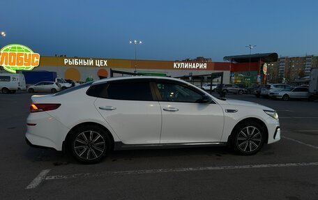 KIA Optima IV, 2018 год, 1 410 000 рублей, 7 фотография