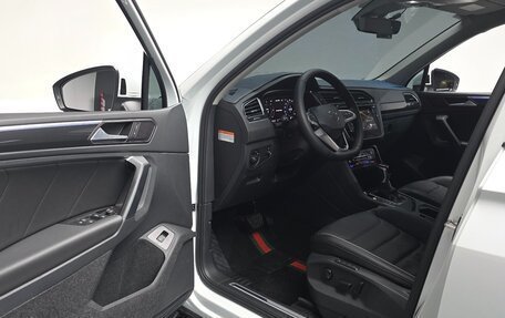 Volkswagen Tiguan II, 2024 год, 3 462 000 рублей, 5 фотография
