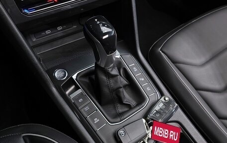 Volkswagen Tiguan II, 2024 год, 3 533 000 рублей, 15 фотография