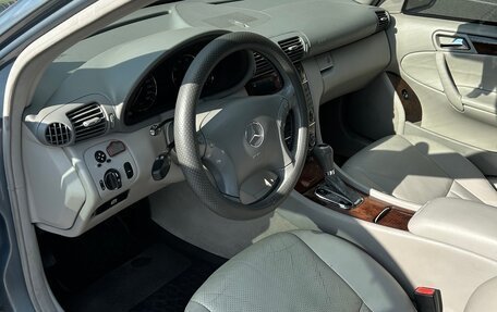 Mercedes-Benz C-Класс, 2006 год, 1 150 000 рублей, 10 фотография