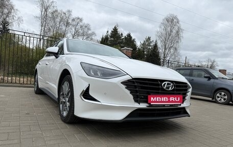 Hyundai Sonata VII, 2019 год, 2 050 000 рублей, 2 фотография