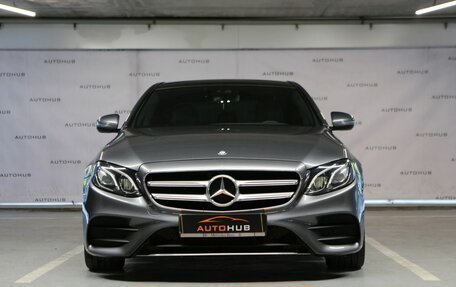 Mercedes-Benz E-Класс, 2016 год, 2 950 000 рублей, 2 фотография