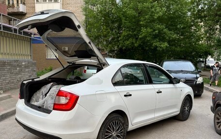 Skoda Rapid I, 2015 год, 700 000 рублей, 3 фотография