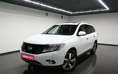 Nissan Pathfinder, 2015 год, 2 195 000 рублей, 1 фотография
