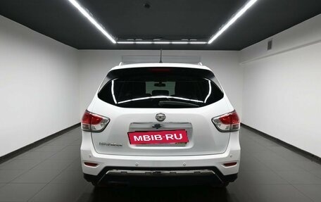 Nissan Pathfinder, 2015 год, 2 195 000 рублей, 4 фотография