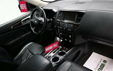 Nissan Pathfinder, 2015 год, 2 195 000 рублей, 14 фотография