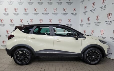 Renault Kaptur I рестайлинг, 2017 год, 1 549 000 рублей, 4 фотография