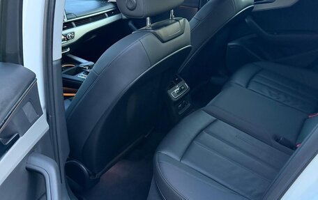 Audi A4, 2021 год, 3 500 000 рублей, 10 фотография