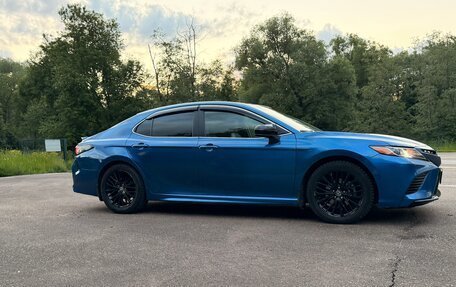 Toyota Camry, 2017 год, 1 800 000 рублей, 5 фотография