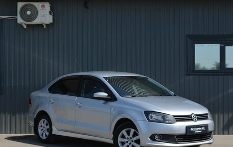 Volkswagen Polo VI (EU Market), 2011 год, 569 888 рублей, 3 фотография