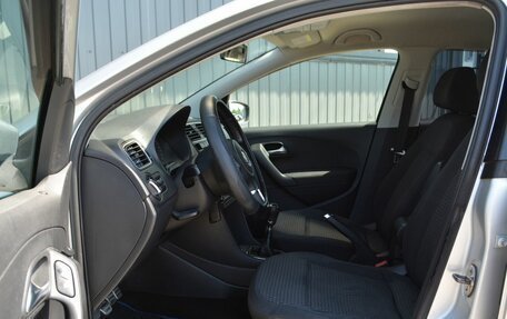 Volkswagen Polo VI (EU Market), 2011 год, 569 888 рублей, 14 фотография
