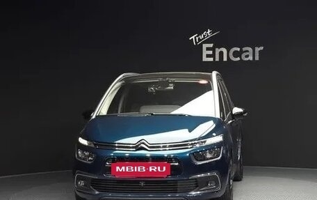 Citroen C4 SpaceTourer I, 2021 год, 1 652 000 рублей, 2 фотография