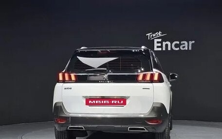 Peugeot 5008 II, 2019 год, 1 655 000 рублей, 3 фотография