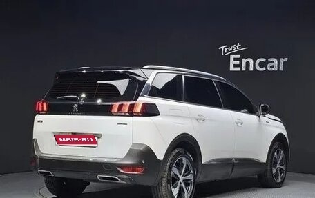 Peugeot 5008 II, 2019 год, 1 655 000 рублей, 4 фотография
