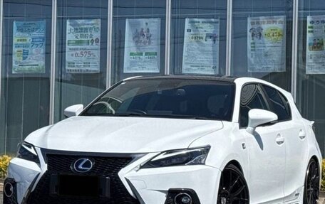 Lexus CT I рестайлинг, 2016 год, 1 020 000 рублей, 1 фотография