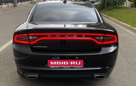 Dodge Charger, 2022 год, 5 990 000 рублей, 18 фотография