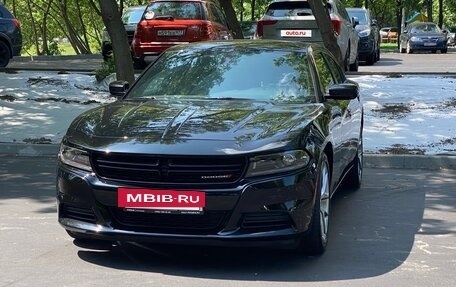 Dodge Charger, 2022 год, 5 990 000 рублей, 26 фотография