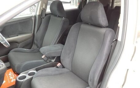 Honda Stream II, 2014 год, 888 000 рублей, 17 фотография