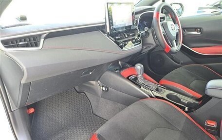 Toyota Corolla, 2022 год, 1 079 000 рублей, 8 фотография