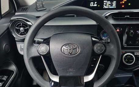 Toyota Prius c I, 2018 год, 1 508 000 рублей, 8 фотография