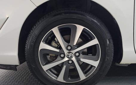 Toyota Prius c I, 2018 год, 1 508 000 рублей, 20 фотография