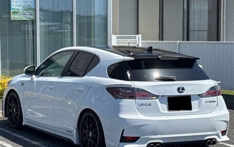 Lexus CT I рестайлинг, 2016 год, 1 020 000 рублей, 7 фотография