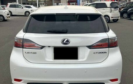 Lexus CT I рестайлинг, 2013 год, 921 000 рублей, 4 фотография