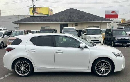Lexus CT I рестайлинг, 2013 год, 921 000 рублей, 6 фотография